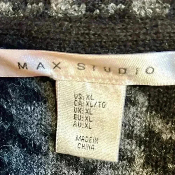 MAX STUDIO  Jacket/Coat Size XL - Picture 4 of 4
